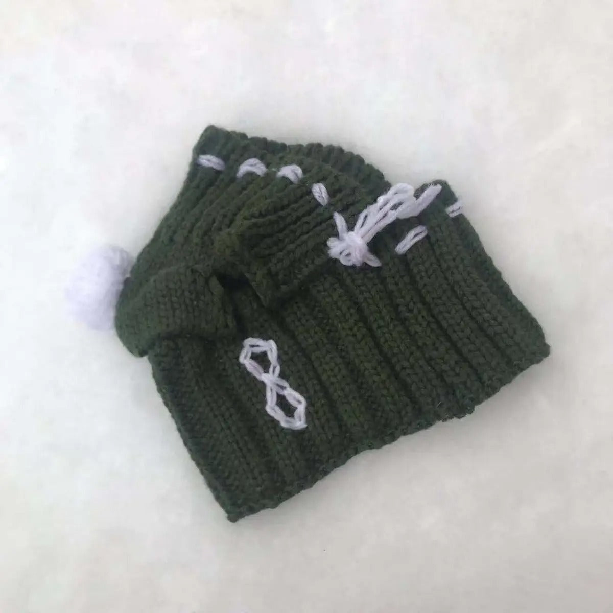 Knitted Dog Hat – Warm & Cute for French Bulldogs_CWMM6107