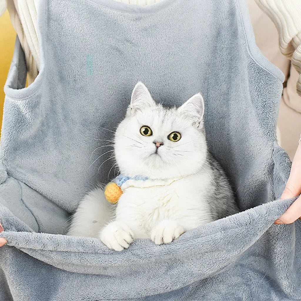 Pet Carrier Apron with Cat Pocket and Claw Guard_CWMM6290