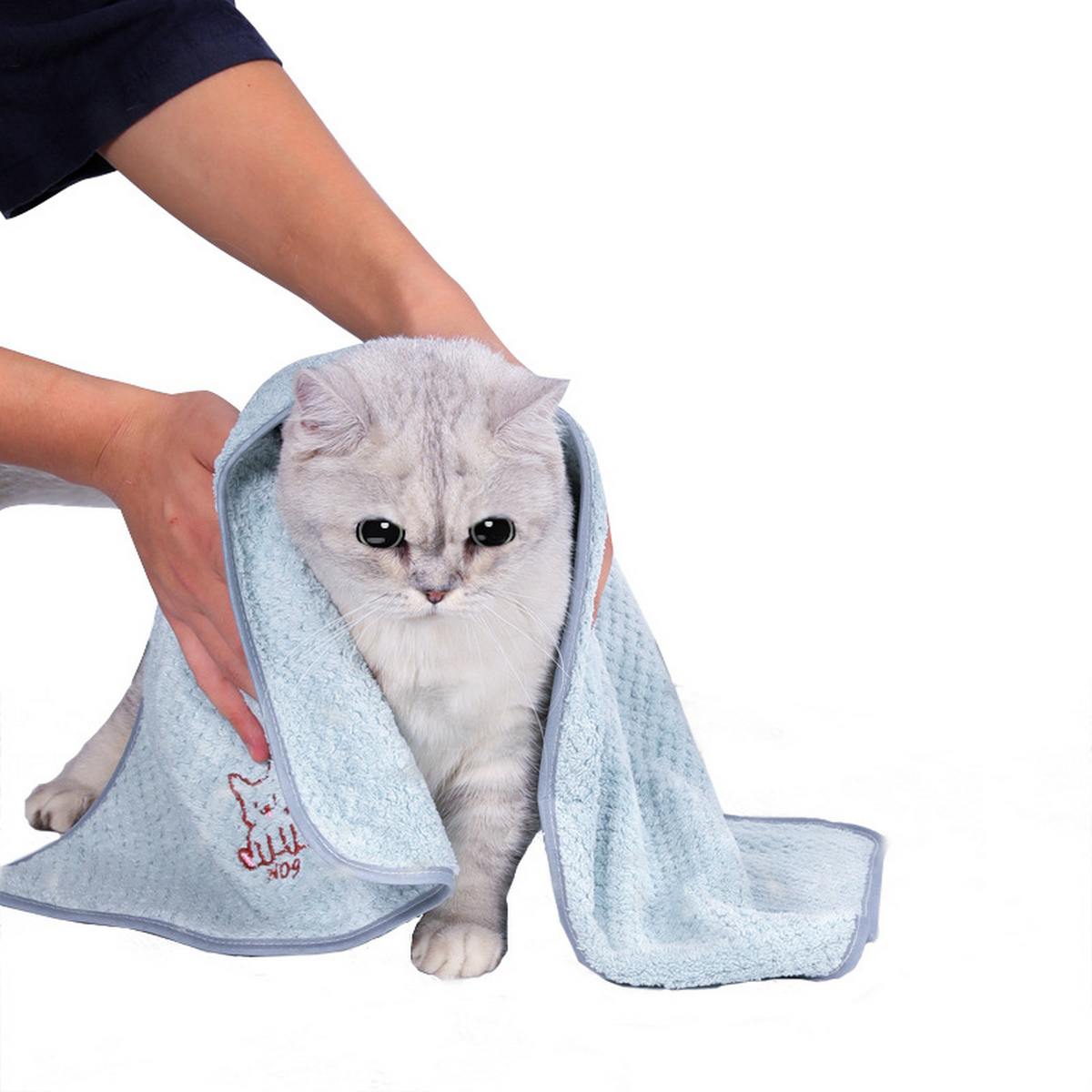 Microfiber Pet Towel with Embroidery_CWMM7496