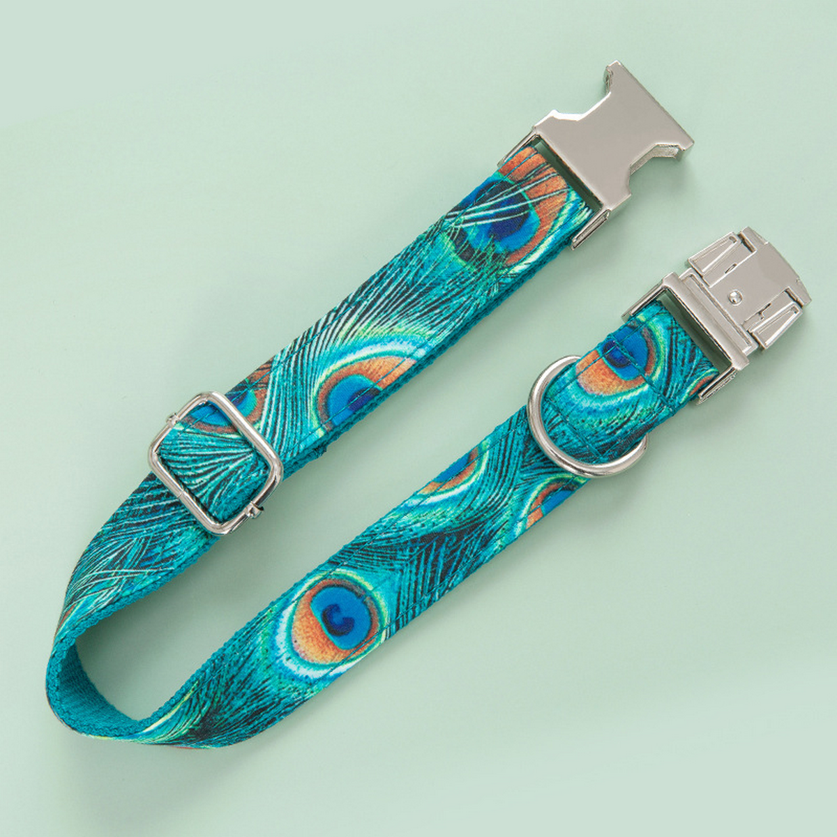 Big Dog Collar – Peacock Print with Metal Clip_CWMM7090