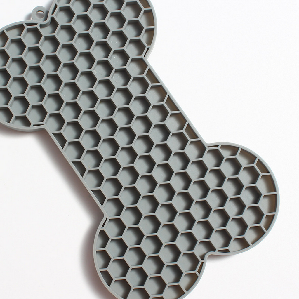 PawFeast Bone-Shaped Lick Mat for Dogs_CWMM6902