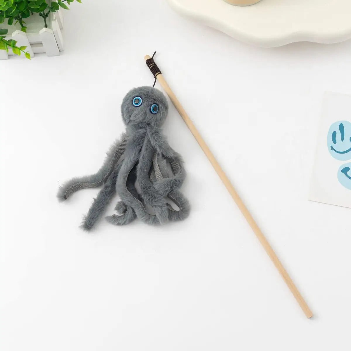 Octopus Teaser Wand – Plush Cat Toy with Wooden Rod_CWMM6802