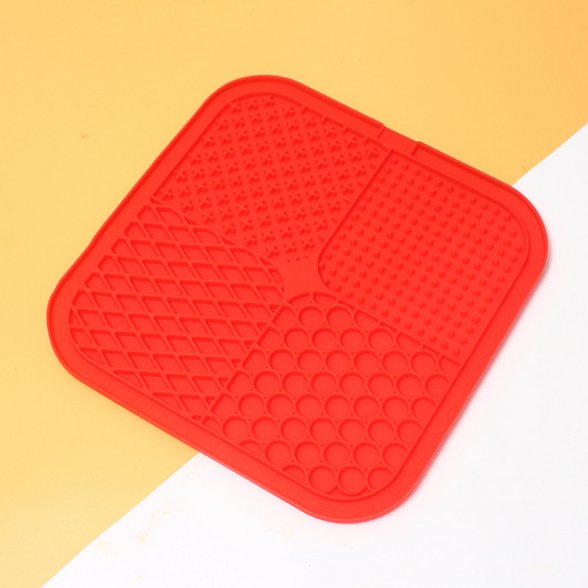 4-Grid Dog Lick Mat – Silicone Slow Feeder Pad_CWMM6907
