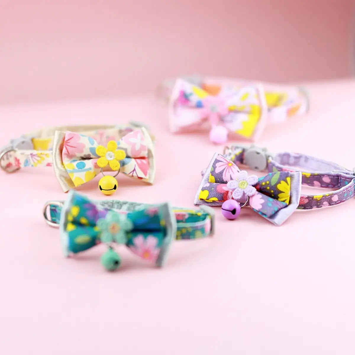 Detachable Floral Bow Pet Collar (with Bell)_CWMM5971