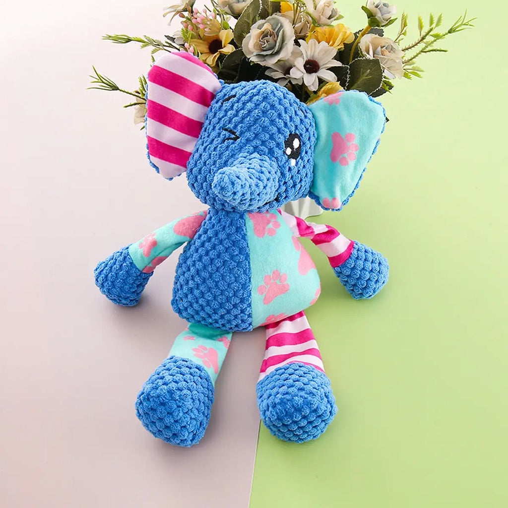 Cute Squeaky Plush Dog Toy – Durable & Fun_CWMM5421