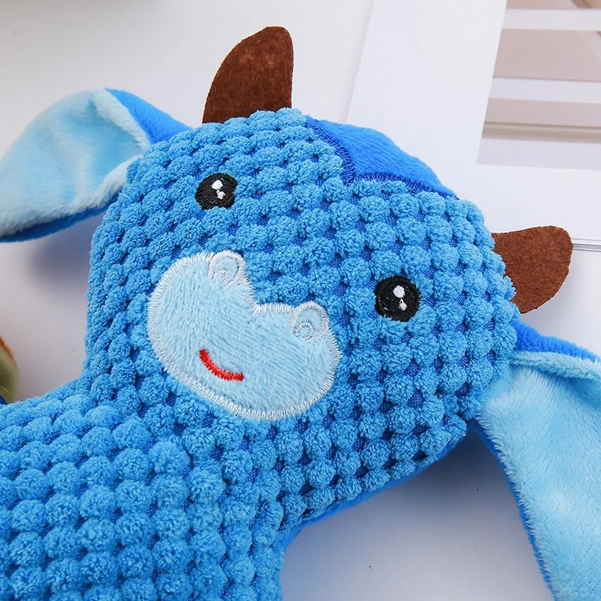 Corn Fleece Cow Pet Toy - Durable and Chewable_CWMM5442