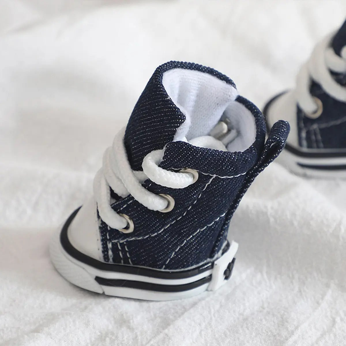 All-Season Canvas Dog Shoes – Casual & Durable_CWMM7256