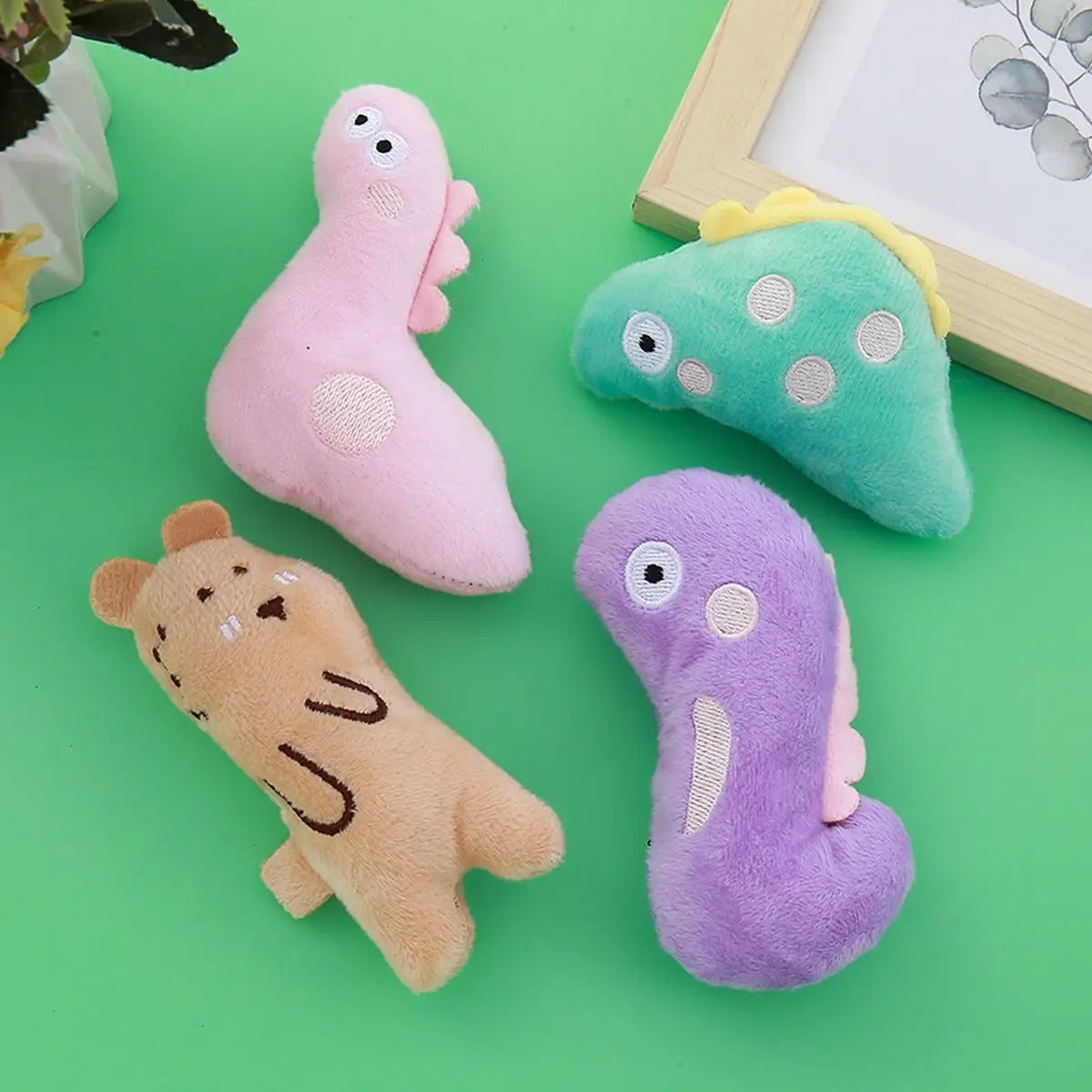 Crinkle Catnip Toy – Interactive & Fun for Kittens_CWMM5402