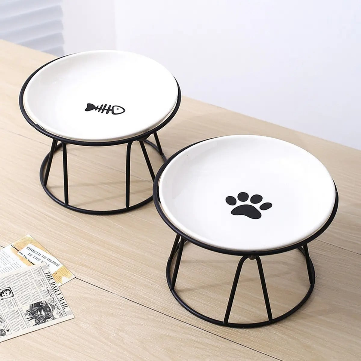 Fishbone Paw Ceramic Pet Bowl with Stand_CWMM5940