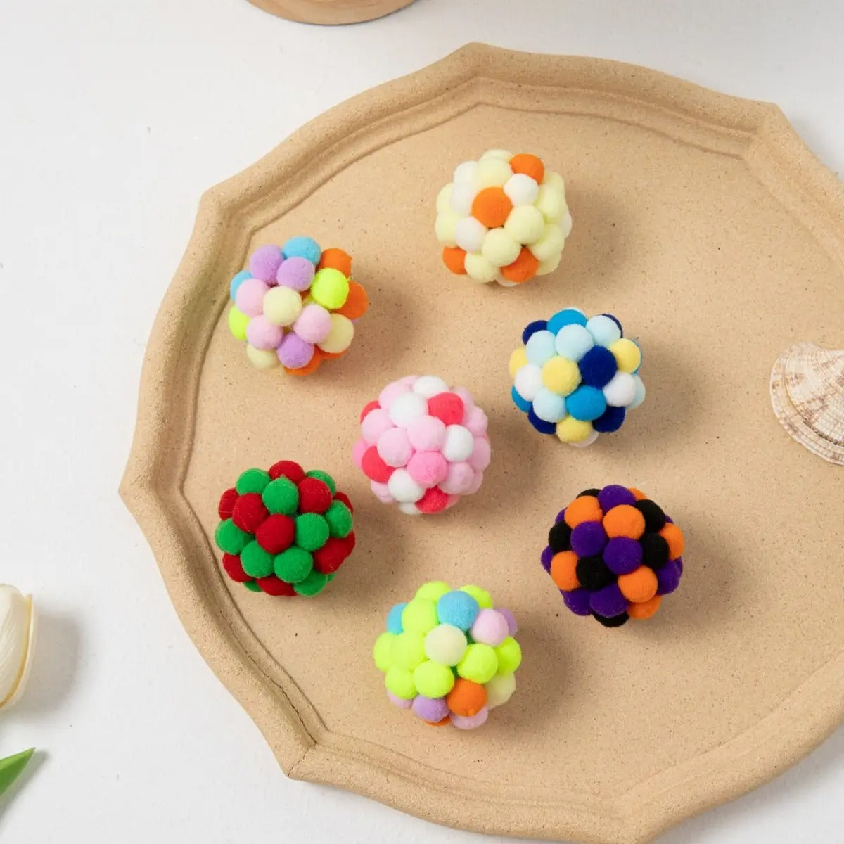 Colorful Cat Pom Balls – Chase & Play Fun_CWMM6811