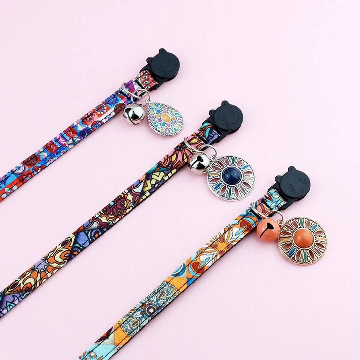 Boho AirTag Pet Collar with Retro Charm_CWMM5970