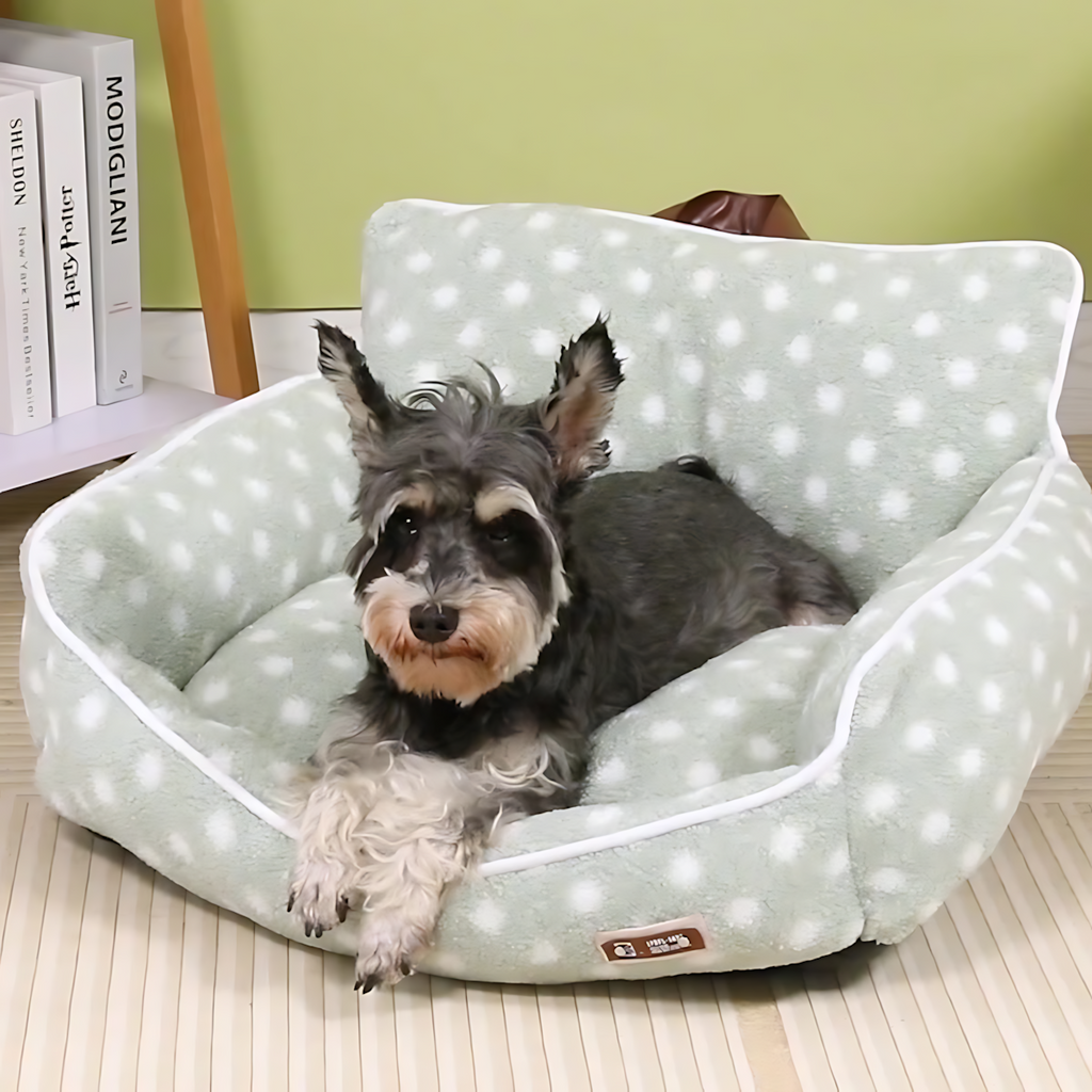 Cozy Polka Dot Fleece Pet Bed with Handle_CWMM5283