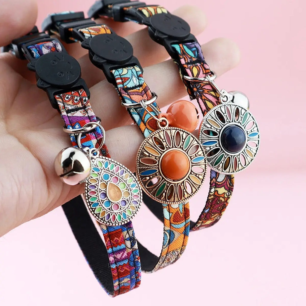 Boho AirTag Pet Collar with Retro Charm_CWMM5970
