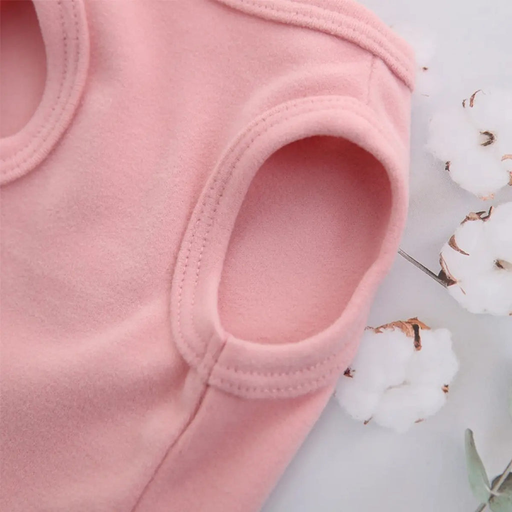 Fall Pet Vest - Warmth and Comfort for Small Dogs_CWMM5853