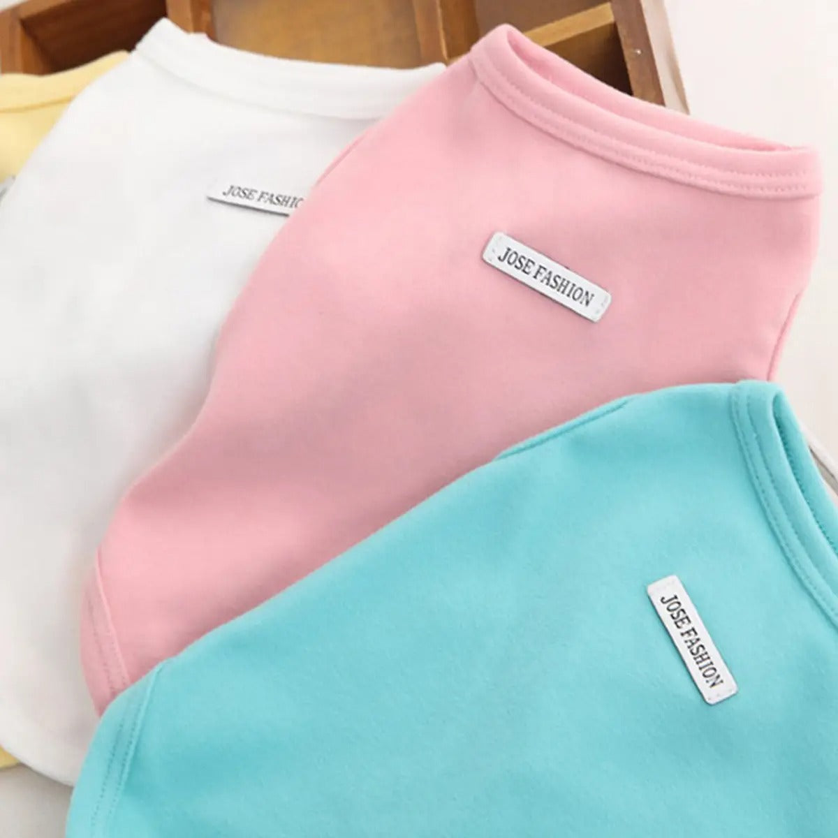 Fall Pet Vest - Warmth and Comfort for Small Dogs_CWMM5853