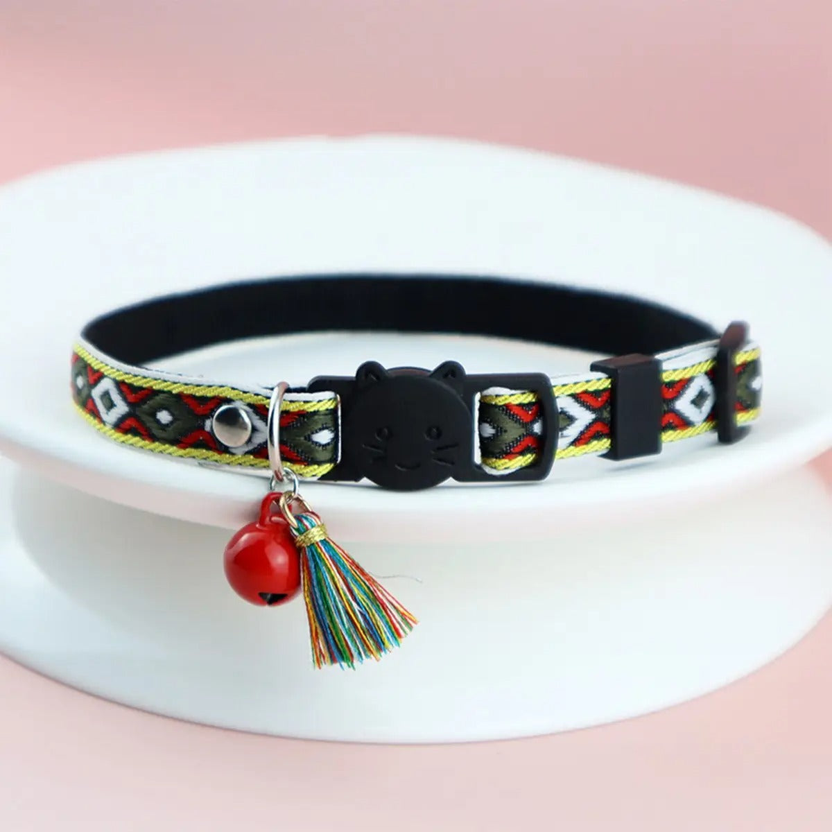 Jacquard Pet Collar With Bell And Tassel_CWMM5964