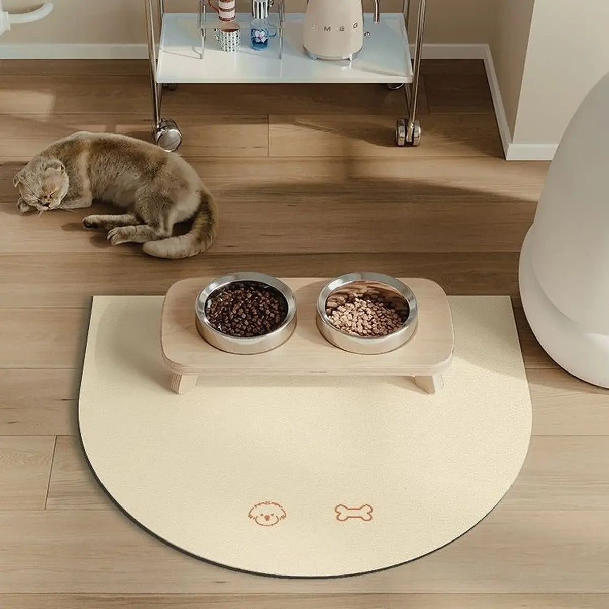 Minimalist Pet Feeding Mat –Waterproof & Wash-Fre_CWMM6065