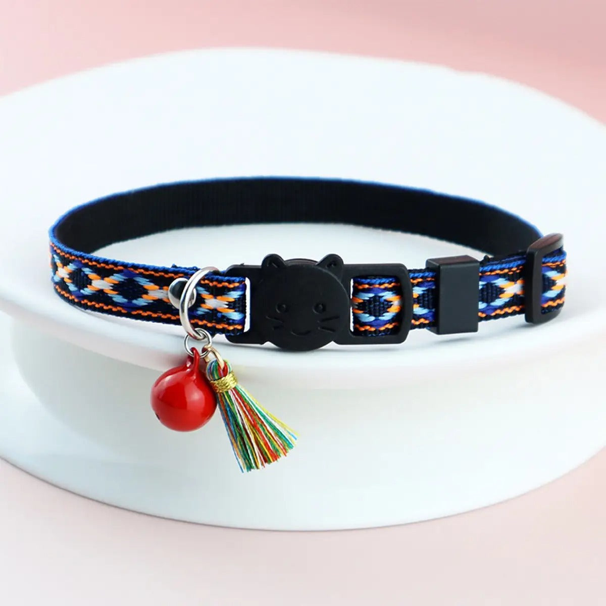 Jacquard Pet Collar With Bell And Tassel_CWMM5964