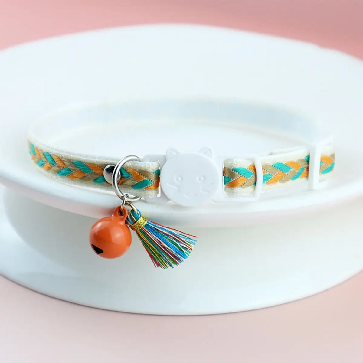 Jacquard Pet Collar With Bell And Tassel_CWMM5964