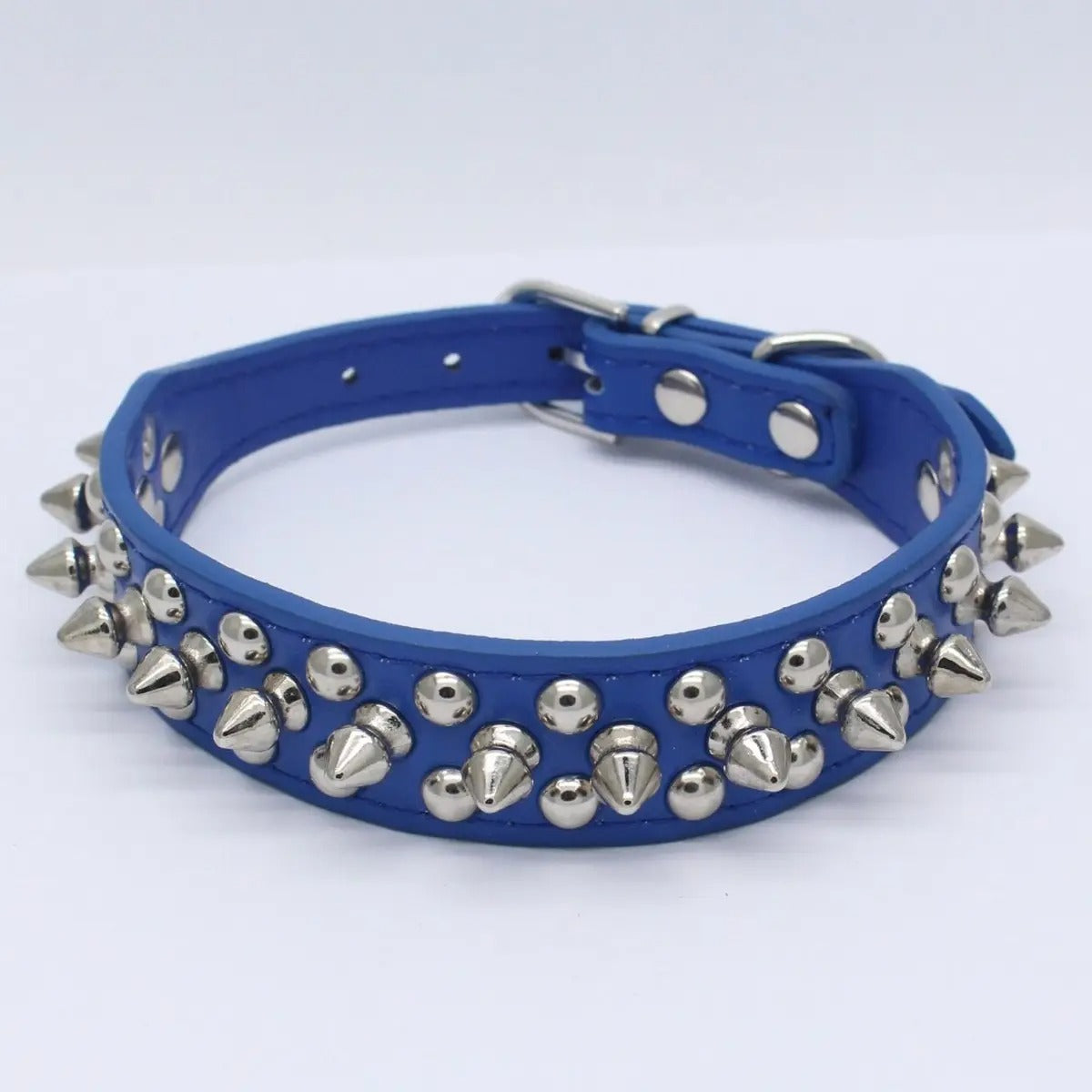 Anti-Bite Rivet Dog Collar for Large Dogs_CWMM5978