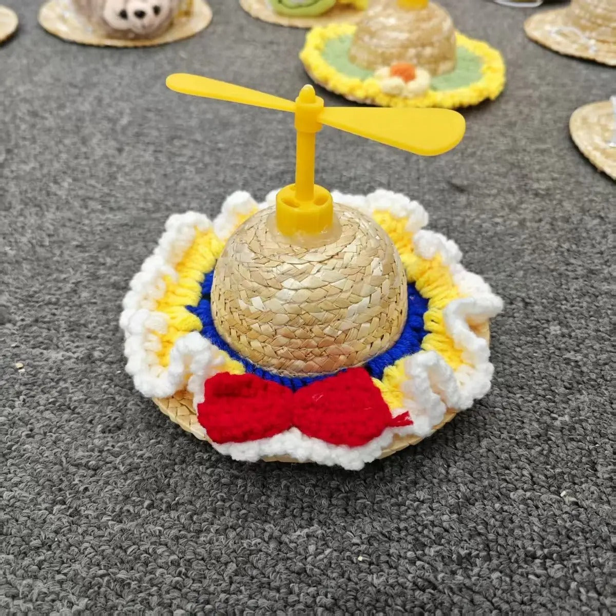 Handmade Straw Hat with Bamboo Prop for Dogs Cats_CWAH3715