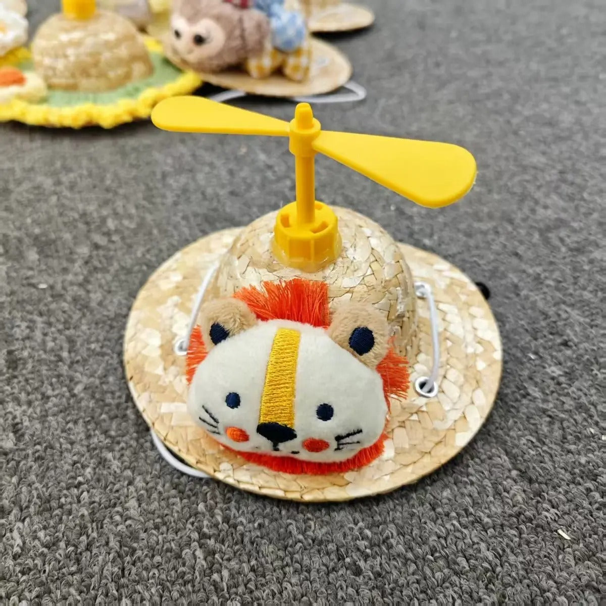 Handmade Straw Hat with Bamboo Prop for Dogs Cats_CWAH3715
