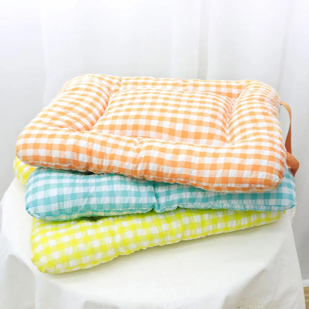 Universal Pet Bed Mat for Dogs, Cats, and Bunnies_CWMM6447