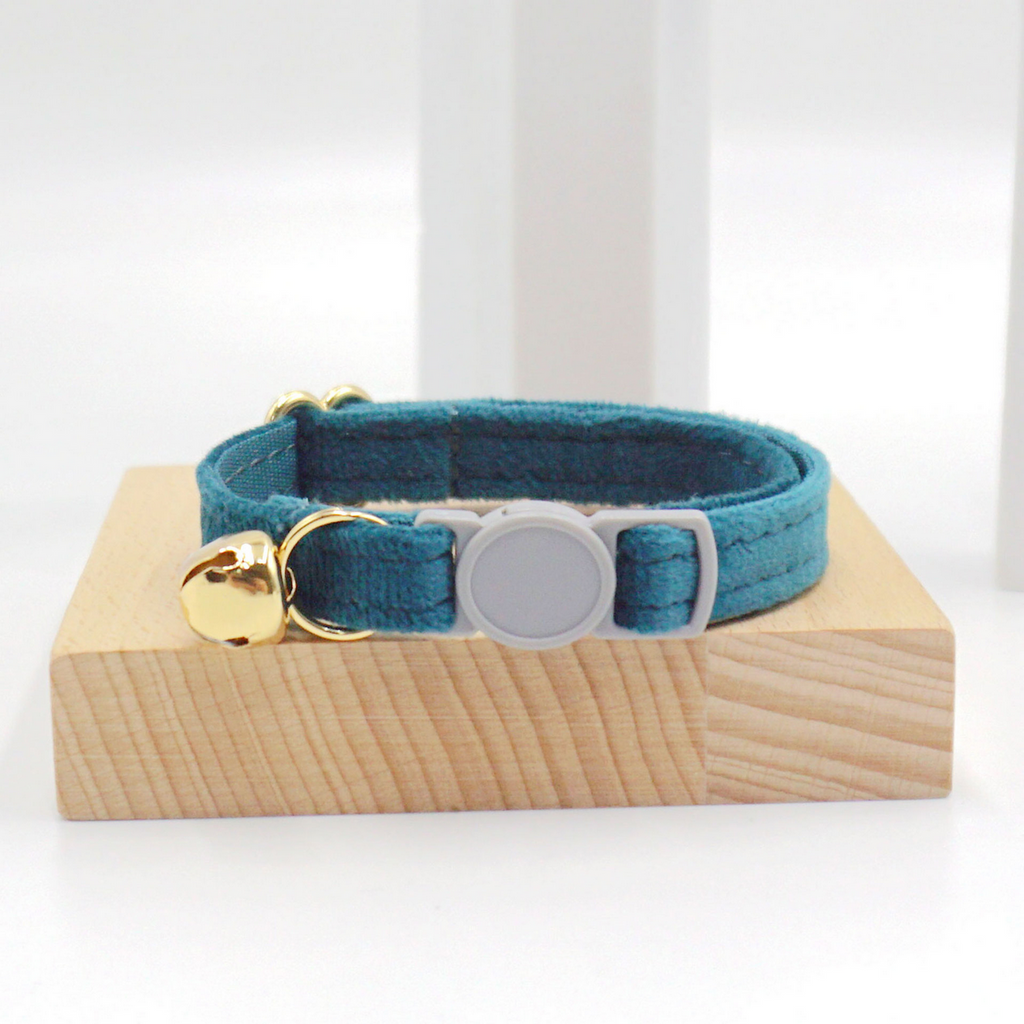 Custom Cat Collar – Bell & Engraved Name Tag_CWMM7101