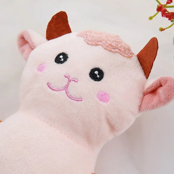 Squeaky Plush Lamb Toy – Durable & Fun for Dogs_CWMM5433